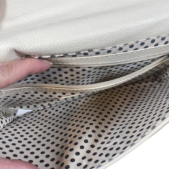 Steve Madden White Faux Leather Envelope Snap Button Clutch Women - Picture 5 of 9